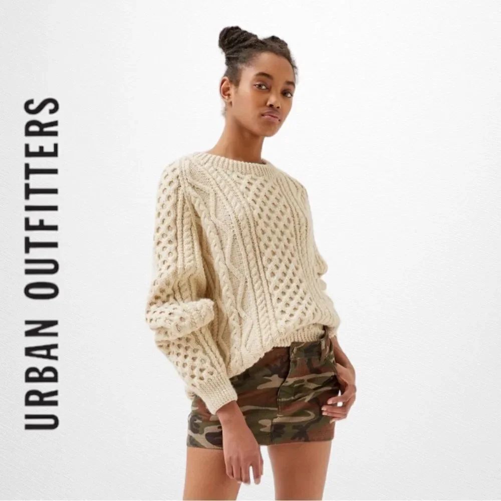 BDG UO Urban Outfitters Oopsies Corduroy Camo Low-Rise Mini Skirt NEW L
